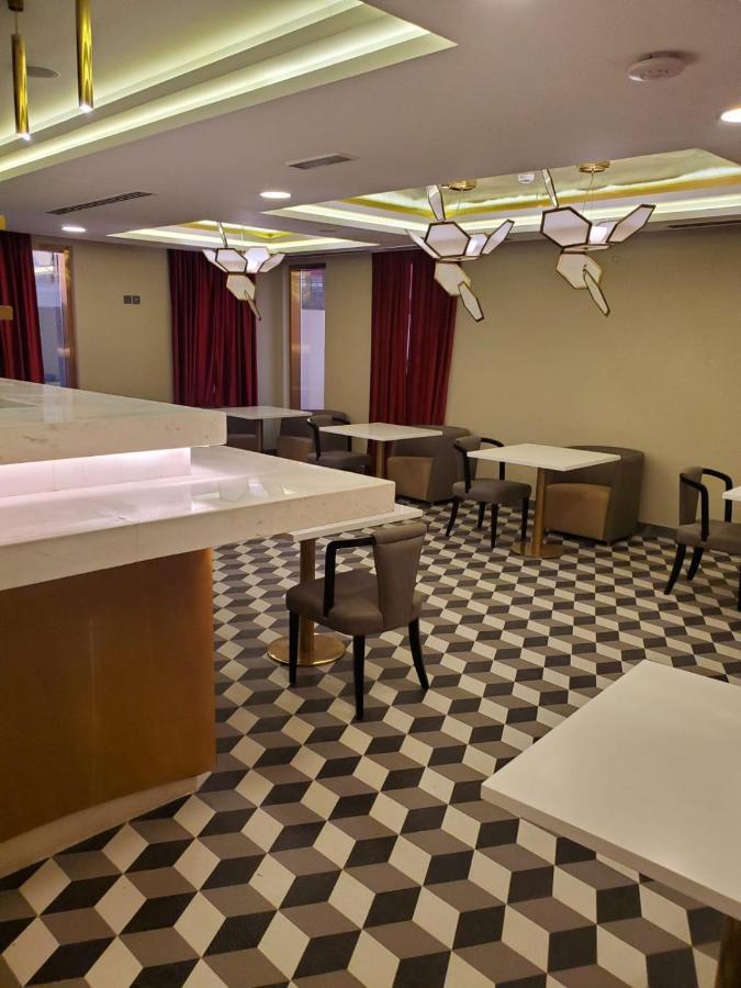 The B Premiere Hotel Doha Exterior foto